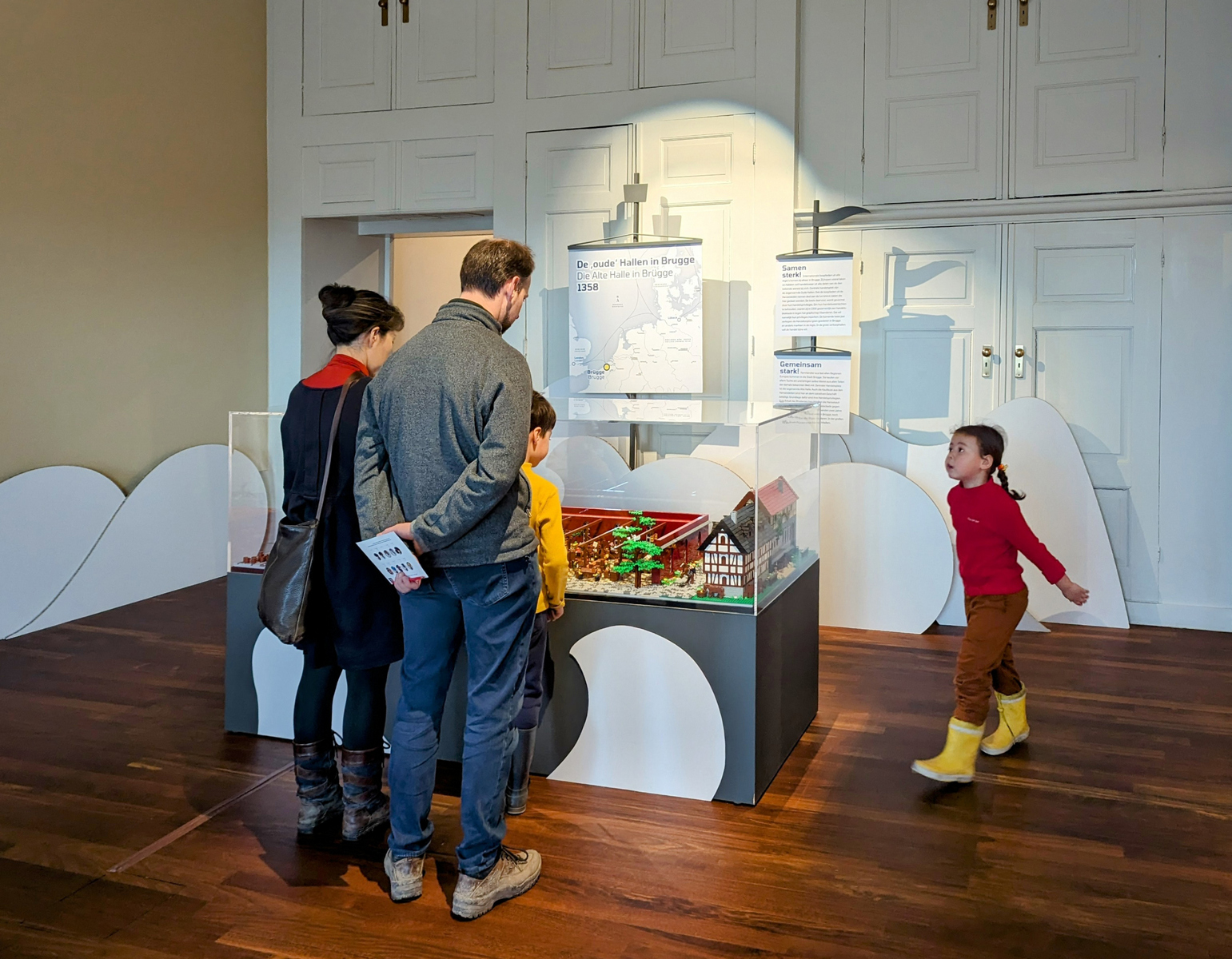 Hanze Steenrijk met LEGO in Stedelijk Museum Kampen trekt duizenden bezoekers