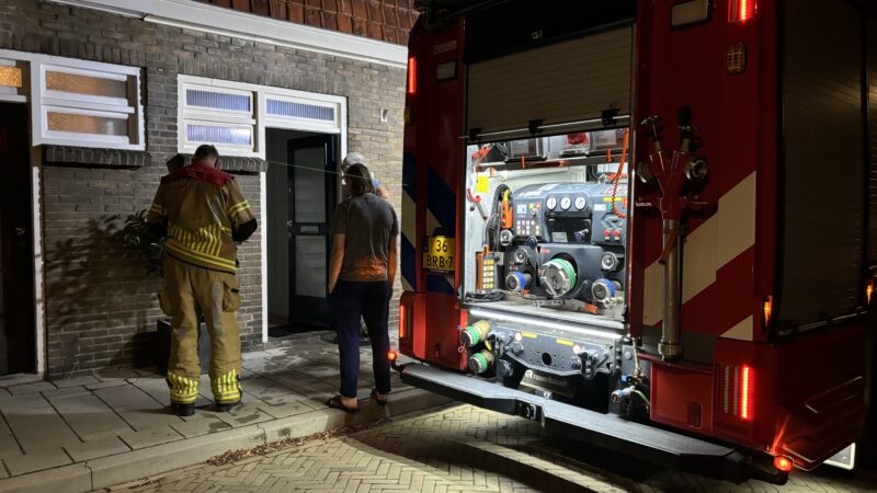 Enorme schade door gesprongen waterleiding in woning aan Sint Jorisstraat in Kampen