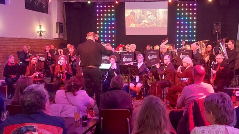 Verrassend gevarieerde avond met De Broederband