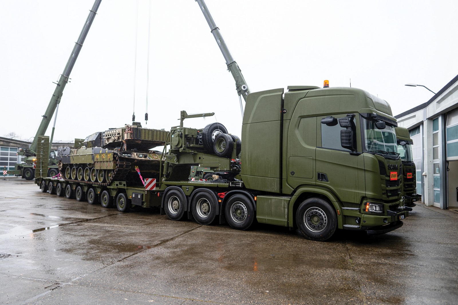 Deense Defensie breidt vloot Broshuis tanktransporters uit