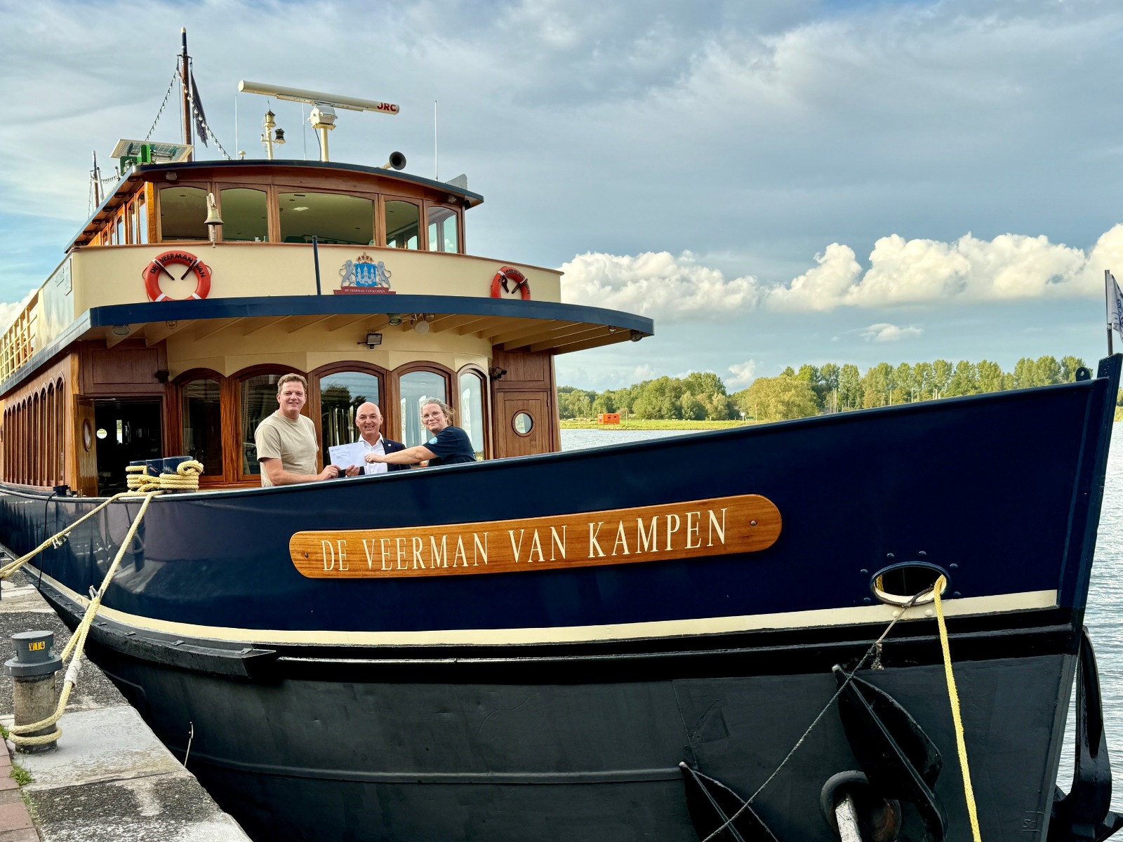 Veerman van Kampen krijgt definitieve ligplaats aan IJsselkade